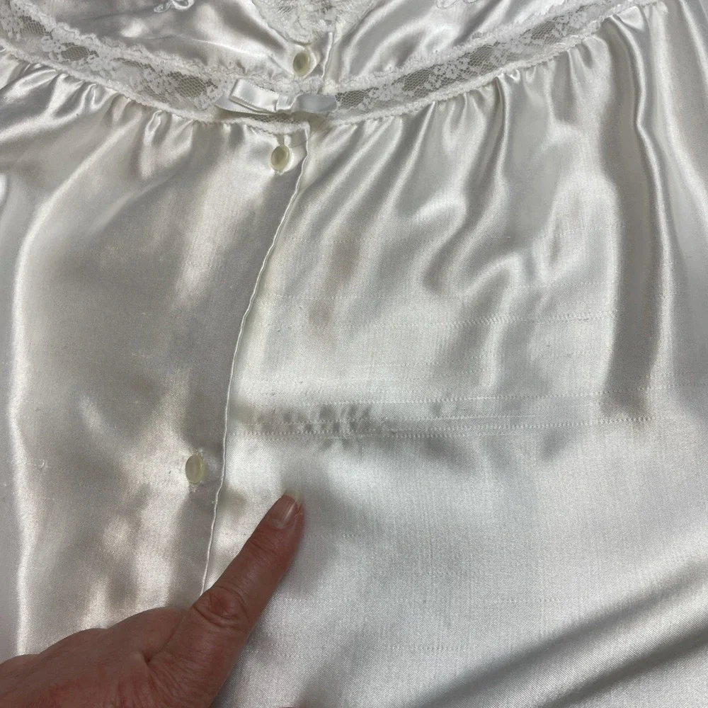 Vtg Barbizon Womens Satin Pajama Set Size XL White‎ Embroidered Lace Top Bottoms